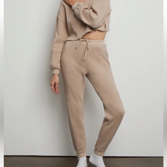 Onia Pants - Onia neutral waffle knit joggers size extra large